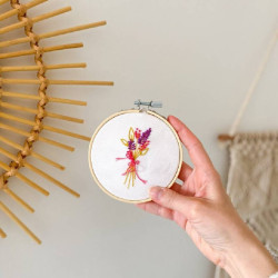 BRODERIE - FLEURS DES CHAMPS